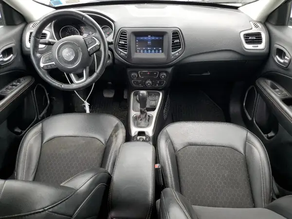 3C4NJDBB9KT656292 2019 JEEP COMPASS - Image 8