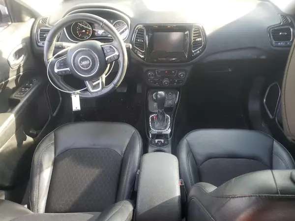 3C4NJDBB9KT661976 2019 JEEP COMPASS - Image 8