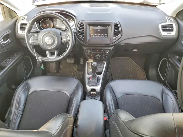 3C4NJDBB9KT672203 2019 JEEP COMPASS - Image 8