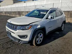 3C4NJDBB9KT690295 2019 JEEP COMPASS