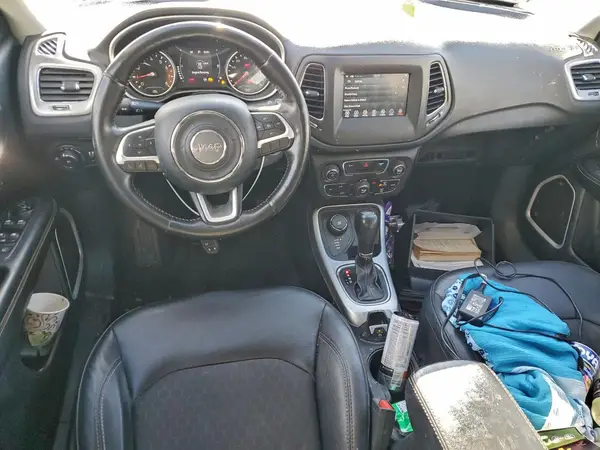 3C4NJDBB9KT690295 2019 JEEP COMPASS - Image 8