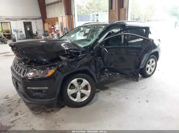 3C4NJDBB9KT690507 2019 JEEP COMPASS - Image 2