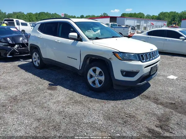 3C4NJDBB9KT696257 2019 JEEP COMPASS - Image 1