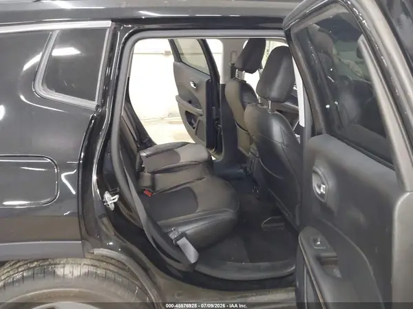 3C4NJDBB9KT697067 2019 JEEP COMPASS - Image 8