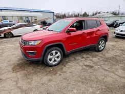 3C4NJDBB9KT713736 2019 JEEP COMPASS
