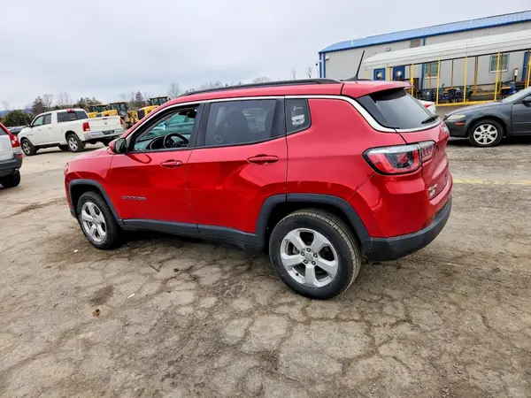 3C4NJDBB9KT713736 2019 JEEP COMPASS - Image 2