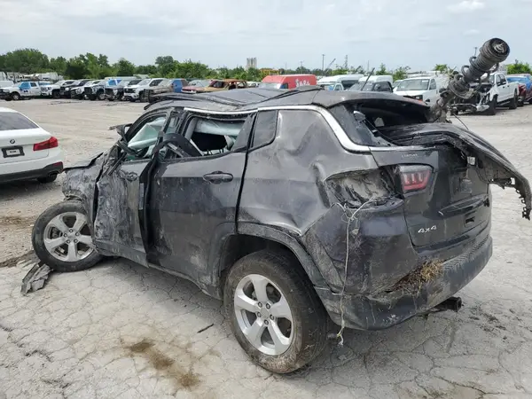 3C4NJDBB9KT742427 2019 JEEP COMPASS - Image 2