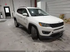 3C4NJDBB9KT754772 2019 JEEP COMPASS