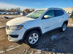 3C4NJDBB9KT755243 2019 JEEP COMPASS