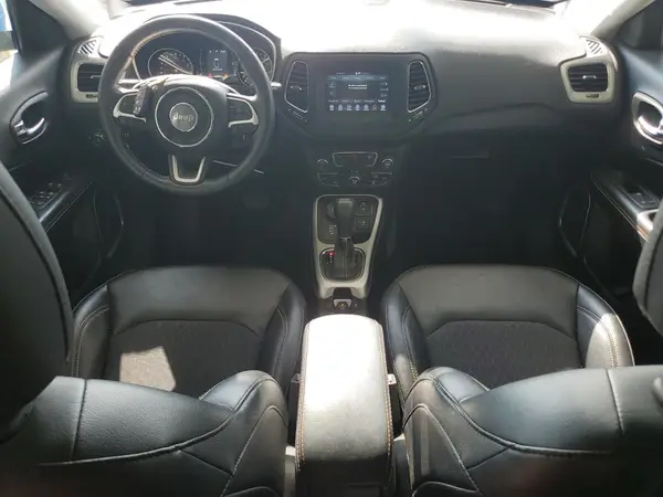 3C4NJDBB9KT761141 2019 JEEP COMPASS - Image 8