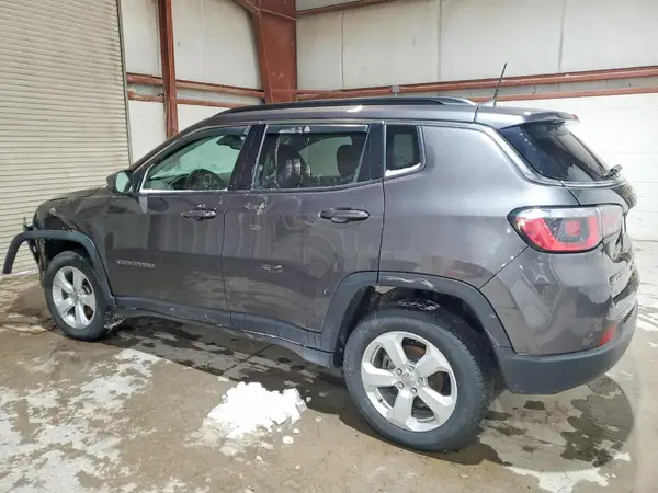 3C4NJDBB9KT768493 2019 JEEP COMPASS - Image 2