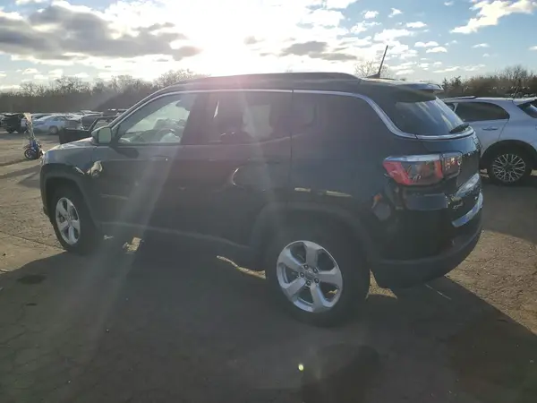3C4NJDBB9KT792017 2019 JEEP COMPASS - Image 2