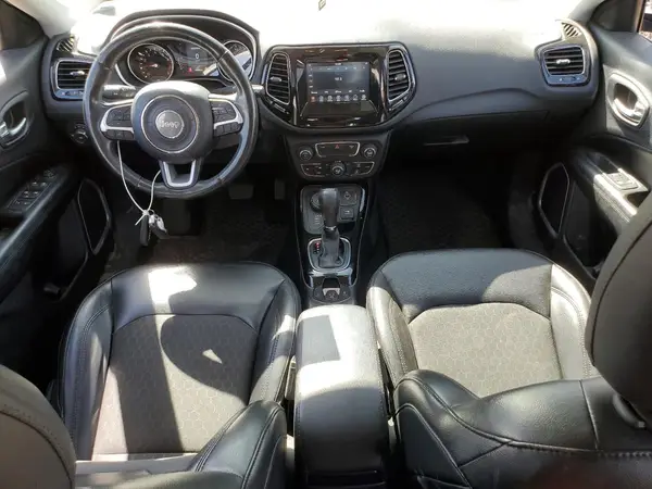 3C4NJDBB9KT807146 2019 JEEP COMPASS - Image 8