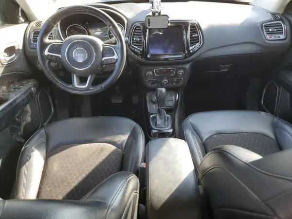 3C4NJDBB9KT828045 2019 JEEP COMPASS - Image 8