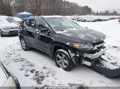 3C4NJDBB9KT829163 2019 JEEP COMPASS