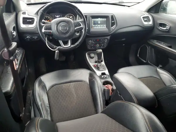 3C4NJDBB9KT837313 2019 JEEP COMPASS - Image 8