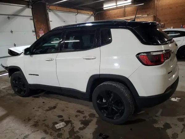 3C4NJDBB9KT839482 2019 JEEP COMPASS - Image 2