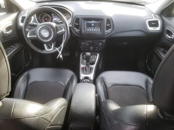 3C4NJDBB9KT839501 2019 JEEP COMPASS - Image 8