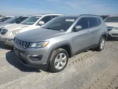 3C4NJDBB9KT839644 2019 JEEP COMPASS