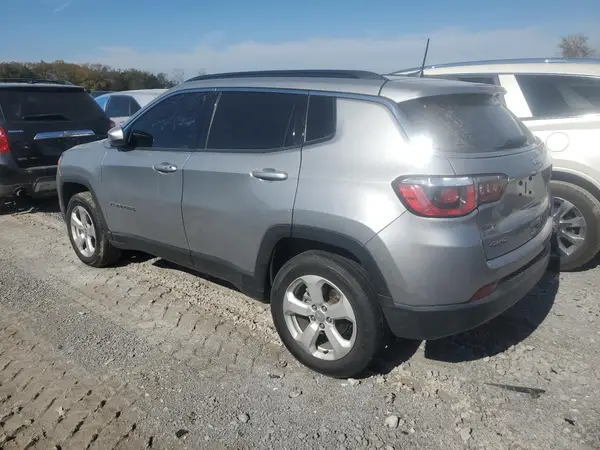 3C4NJDBB9KT839644 2019 JEEP COMPASS - Image 2
