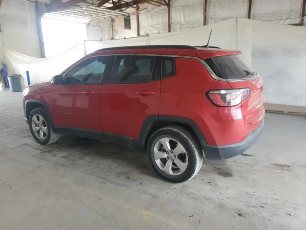 3C4NJDBB9KT849963 2019 JEEP COMPASS - Image 2