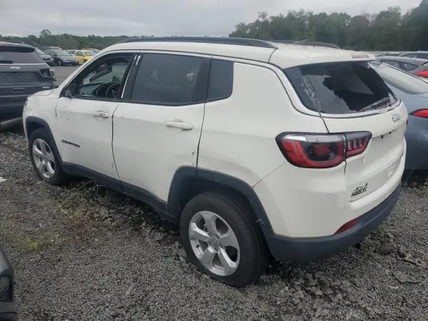 3C4NJDBB9LT101263 2020 JEEP COMPASS - Image 2