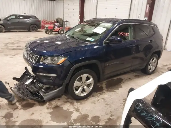 3C4NJDBB9LT124543 2020 JEEP COMPASS - Image 2
