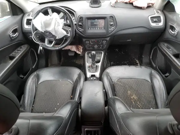 3C4NJDBB9LT126048 2020 JEEP COMPASS - Image 8