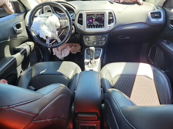 3C4NJDBB9LT139978 2020 JEEP COMPASS - Image 8