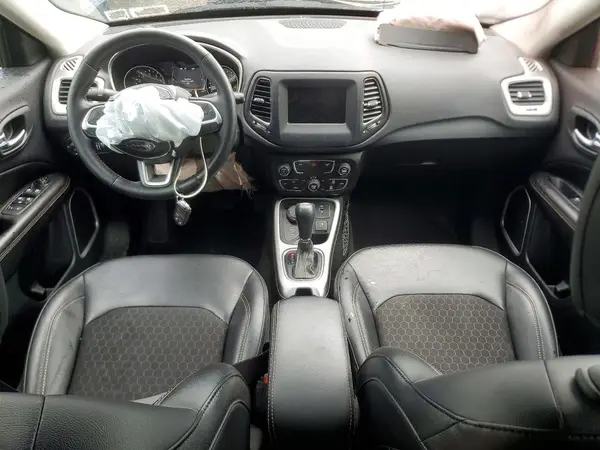 3C4NJDBB9LT155288 2020 JEEP COMPASS - Image 8