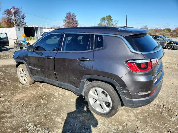 3C4NJDBB9LT157171 2020 JEEP COMPASS - Image 2