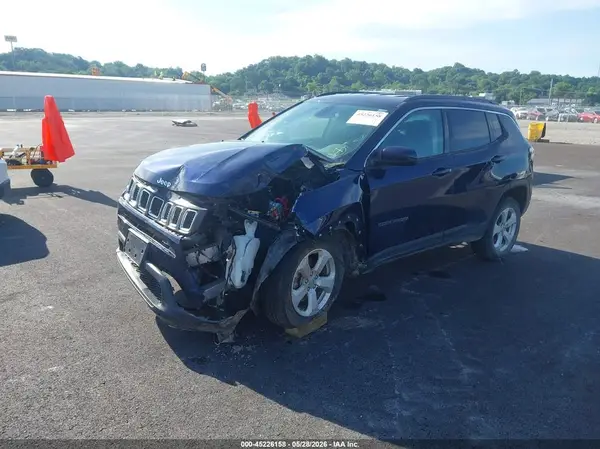 3C4NJDBB9LT229552 2020 JEEP COMPASS - Image 2