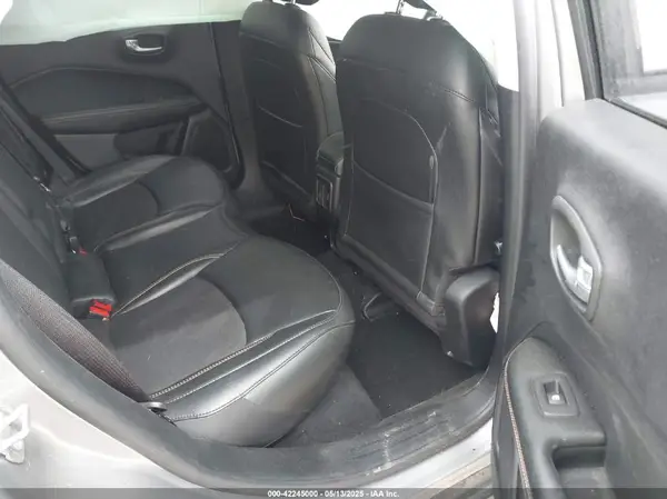 3C4NJDBB9LT252474 2020 JEEP COMPASS - Image 8