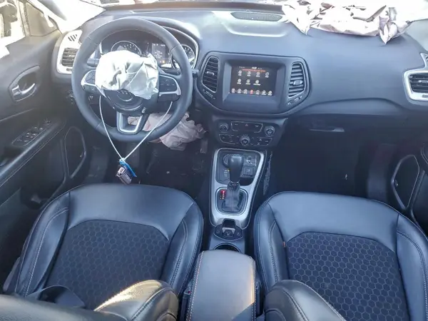 3C4NJDBB9MT506802 2021 JEEP COMPASS - Image 8