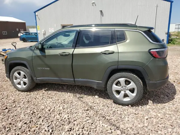 3C4NJDBB9MT524734 2021 JEEP COMPASS - Image 2