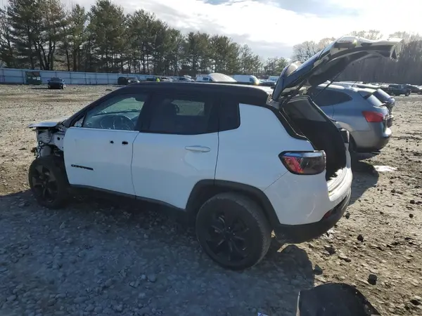 3C4NJDBB9MT536656 2021 JEEP COMPASS - Image 2