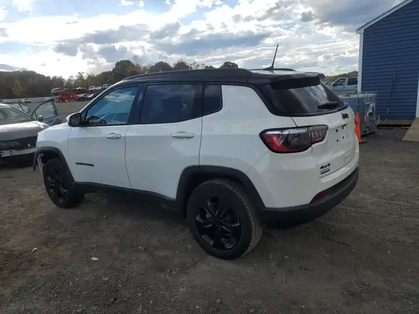 3C4NJDBB9MT554882 2021 JEEP COMPASS - Image 2