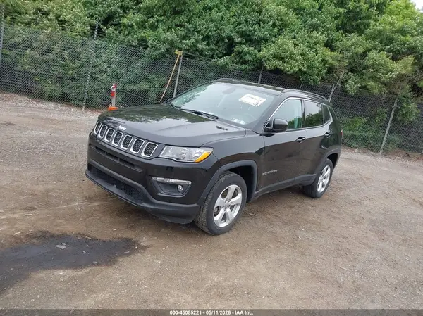 3C4NJDBB9MT557314 2021 JEEP COMPASS - Image 2