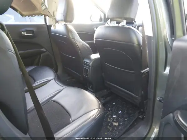 3C4NJDBB9MT560746 2021 JEEP COMPASS - Image 8
