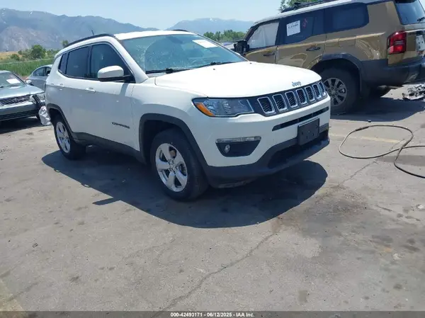 3C4NJDBB9MT560794 2021 JEEP COMPASS - Image 1