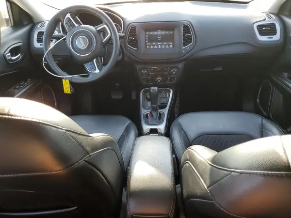 3C4NJDBB9MT584206 2021 JEEP COMPASS - Image 8