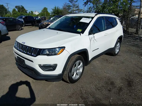 3C4NJDBB9MT599000 2021 JEEP COMPASS - Image 2