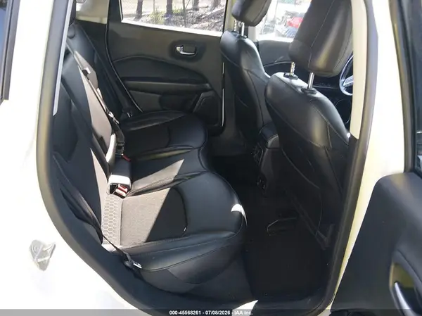3C4NJDBB9MT599000 2021 JEEP COMPASS - Image 8