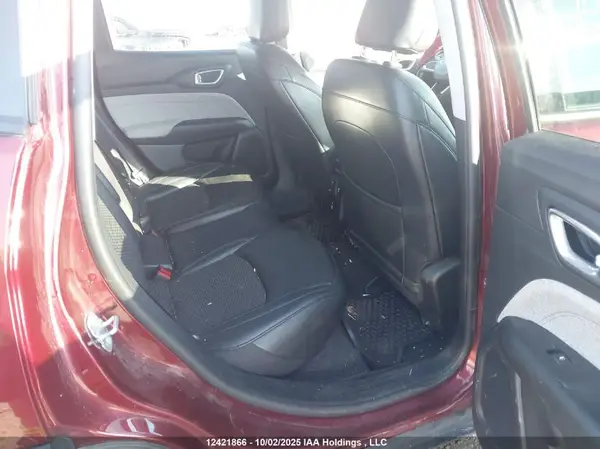 3C4NJDBB9NT141684 2022 JEEP COMPASS - Image 8