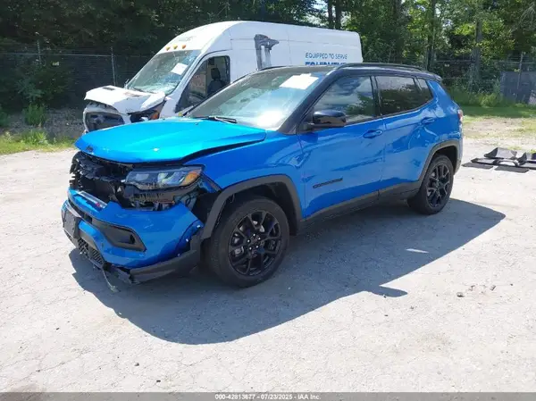 3C4NJDBB9NT171445 2022 JEEP COMPASS - Image 2