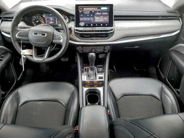 3C4NJDBB9NT209708 2022 JEEP COMPASS - Image 8
