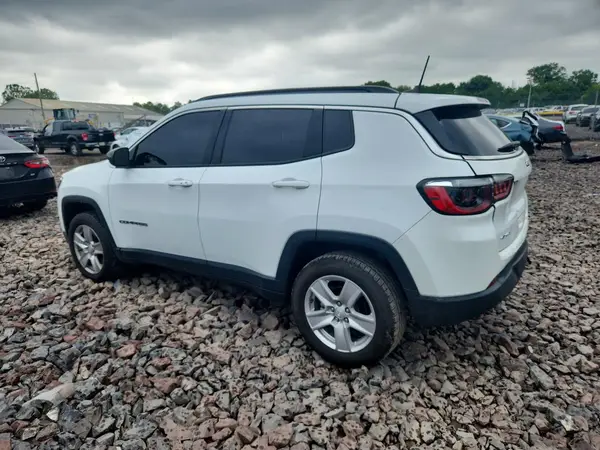3C4NJDBB9NT235449 2022 JEEP COMPASS - Image 2
