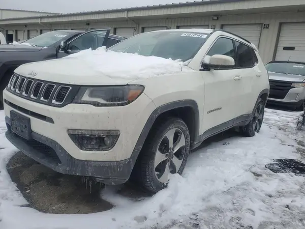 3C4NJDBBXHT657296 2017 JEEP COMPASS - Image 1