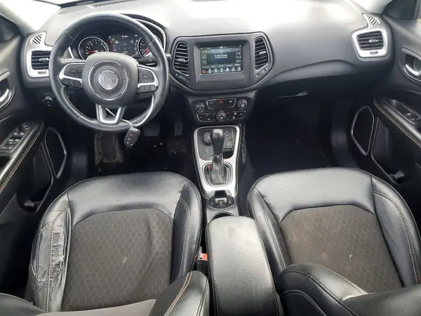 3C4NJDBBXHT666130 2017 JEEP COMPASS - Image 8