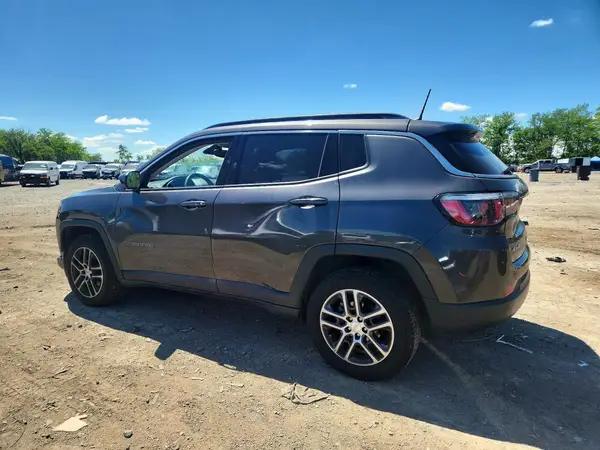 3C4NJDBBXHT666175 2017 JEEP COMPASS - Image 2